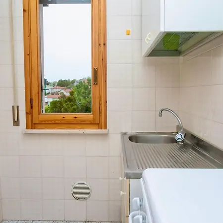 S76 - Sirolo, Bilocale Con Terrazzo In Centro Apartment Sirolo